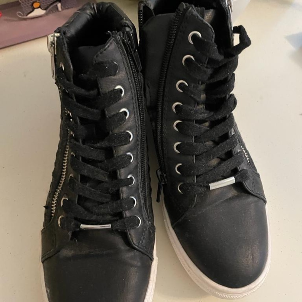 Black Steve Madden High-Top Sneakers - Picture 14 of 16